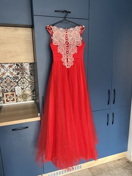 Рокля за Бал