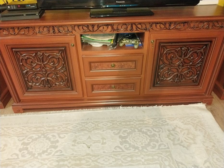 Стенка красивы новы