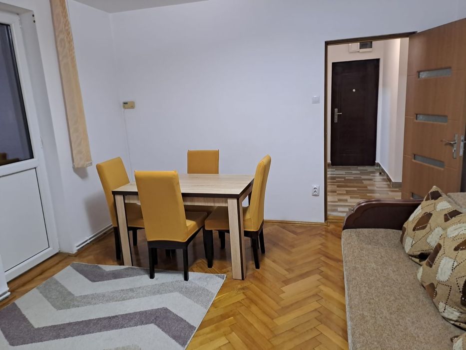 Proprietar inchiriez apartament 2 camere, balcon zona Cedonia mobilat si utilat - reper zona bld. Mihai Viteazu str. Nicolae Iorga
