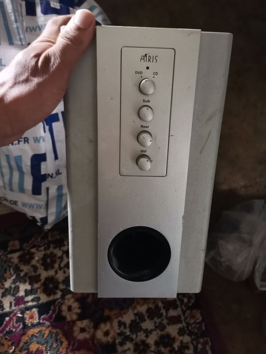 Vând dvd,boxe,sistem