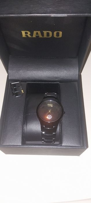 Часы керамические продам срочна