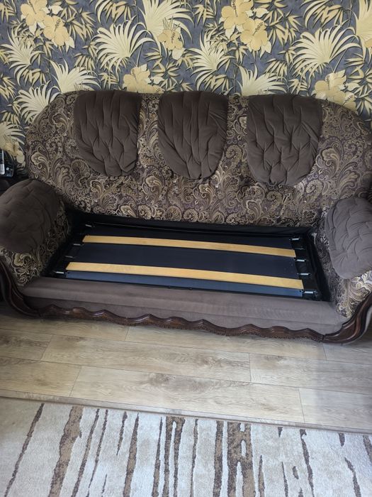 Диван раскладной+2 кресла