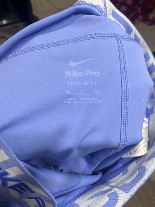 Спортен клин Nike