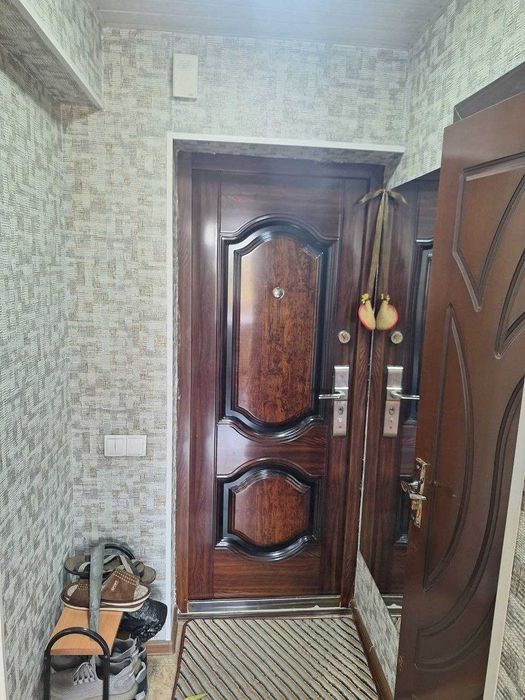 Продам 1 комнатную квартиру Академ Городок №М170