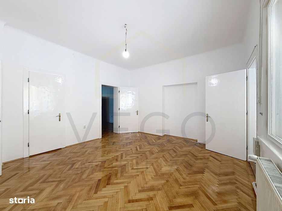 Birou sau locuinta, 4 camere, 143 mp, tip casa, zona Ultracentrala