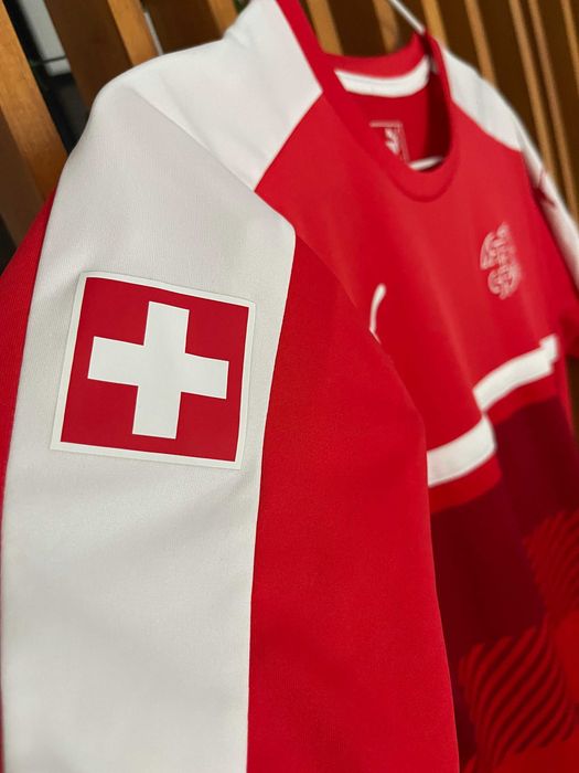 Tricou fotbal Elveția Puma training S original roșu Switzerland