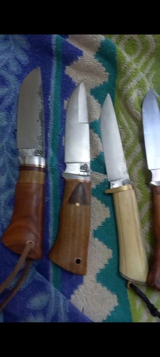 Кухонные ножи . .