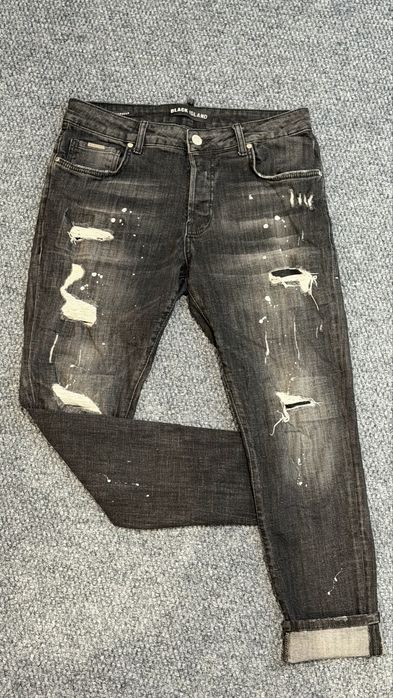 Black Island Capsule черни дънки