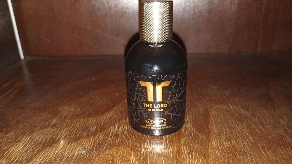 Vând parfumuri inspirate din parfumuri de top