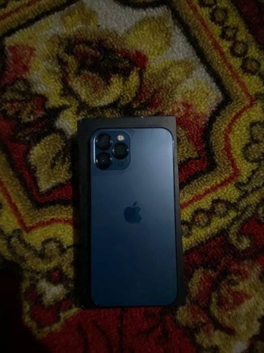 Айфон 12 про макс