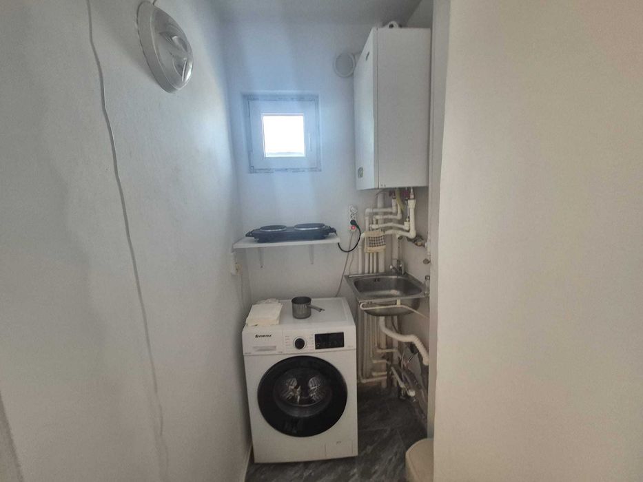 Se închiriază  garsoniera  regim hotelier