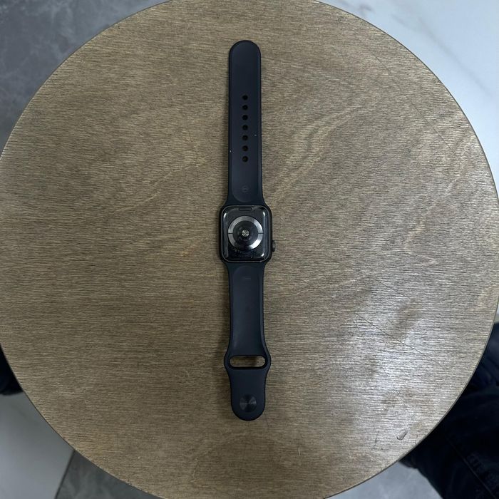 Apple watch 4 series 40мм  / эпл вотч