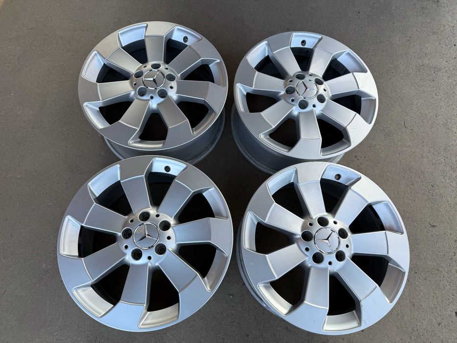 4 бр. оригинални алуминиеви джанти Mercedes 18'' 5x112 ф66.6 ET56.5 8J