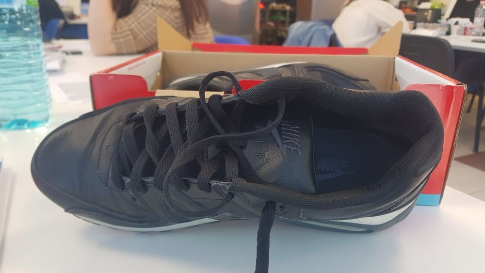 Мъжки маратонки Nike , съвсем нови 43 номер