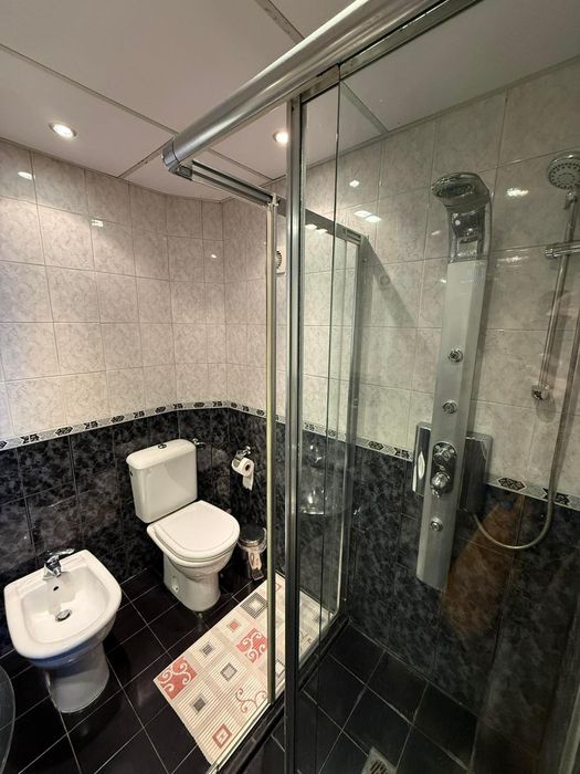 Дава се под наем Тристаен апартамент в Бургас, Лазур - 62 кв.м за 698.19 € - Снимка #9