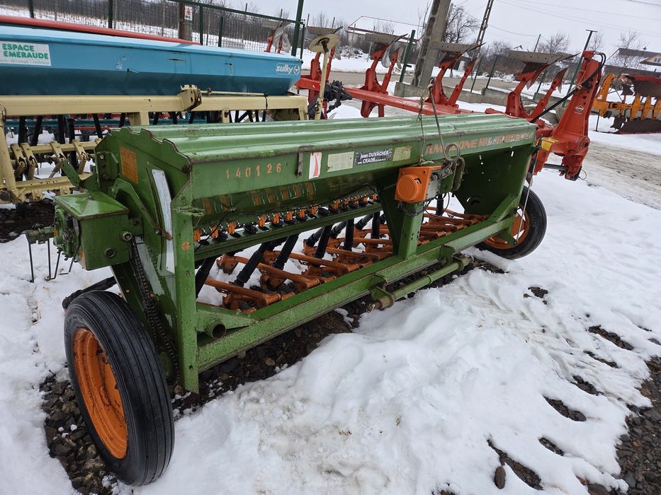 Semanatoare Paioase Amazone D8-30 Special