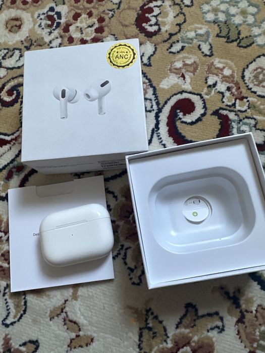 AirPods Pro новый