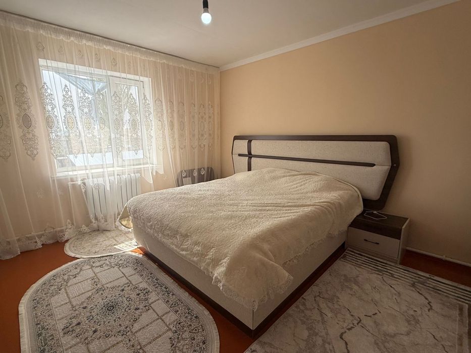 Продам двухэтажный дом