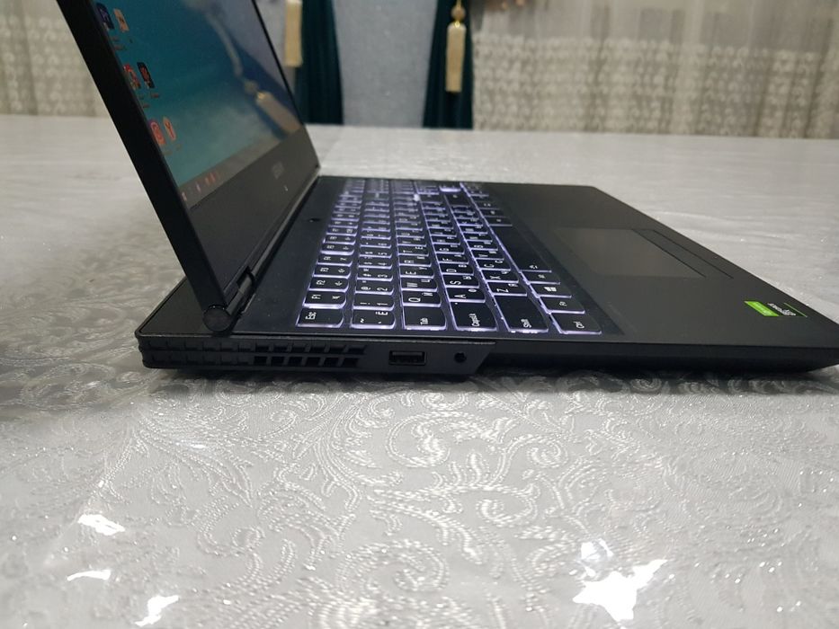 Lenevo LEGION Y530