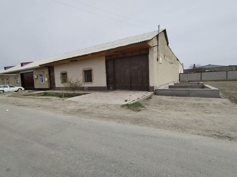 Buxoro shofirkon Hovli sotiladi