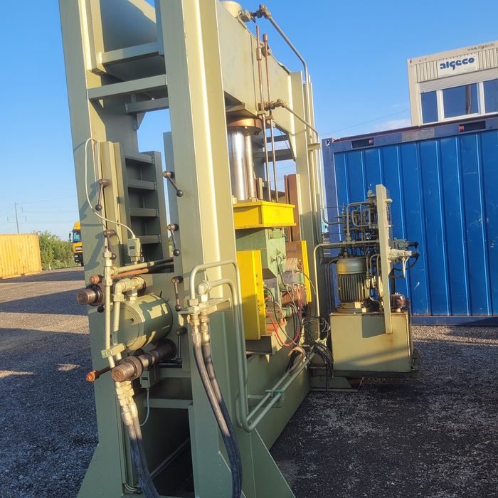 presa hidraulica 150 tone forta pt curbat , indreptat europrofile , lemn laminat etc