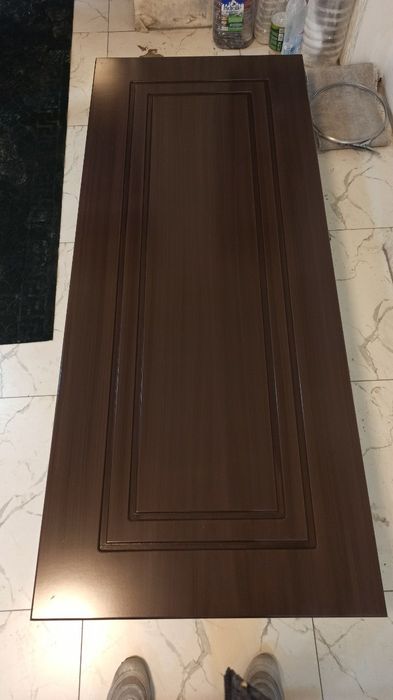 Обшивка для железной двери. Установка замков покраска.