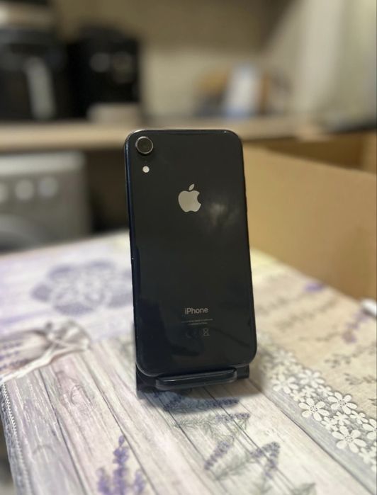Vand iphone xr 64 de gb