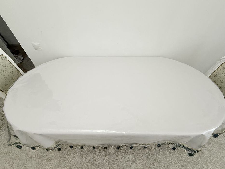 Срочно продаетеся стол!