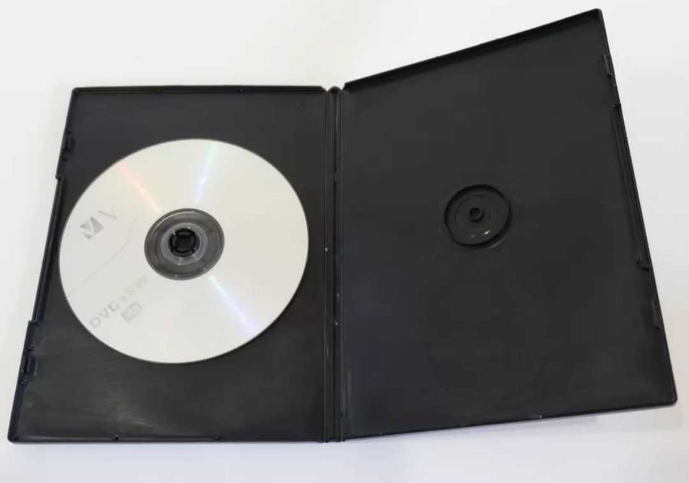 Бокс для DVD дисков.