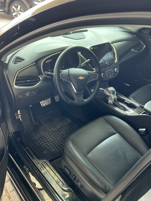 Malibu 2.4 Qora atmasferni