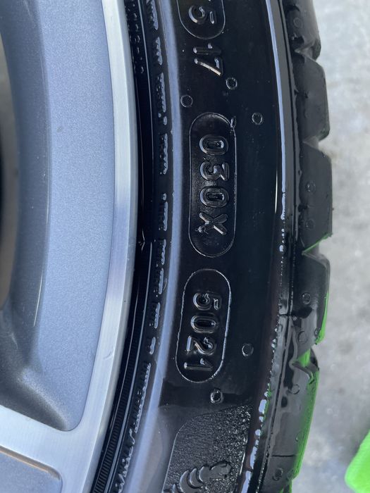 Оригинални джанти с гуми за Audi A3 / S3 / RS3