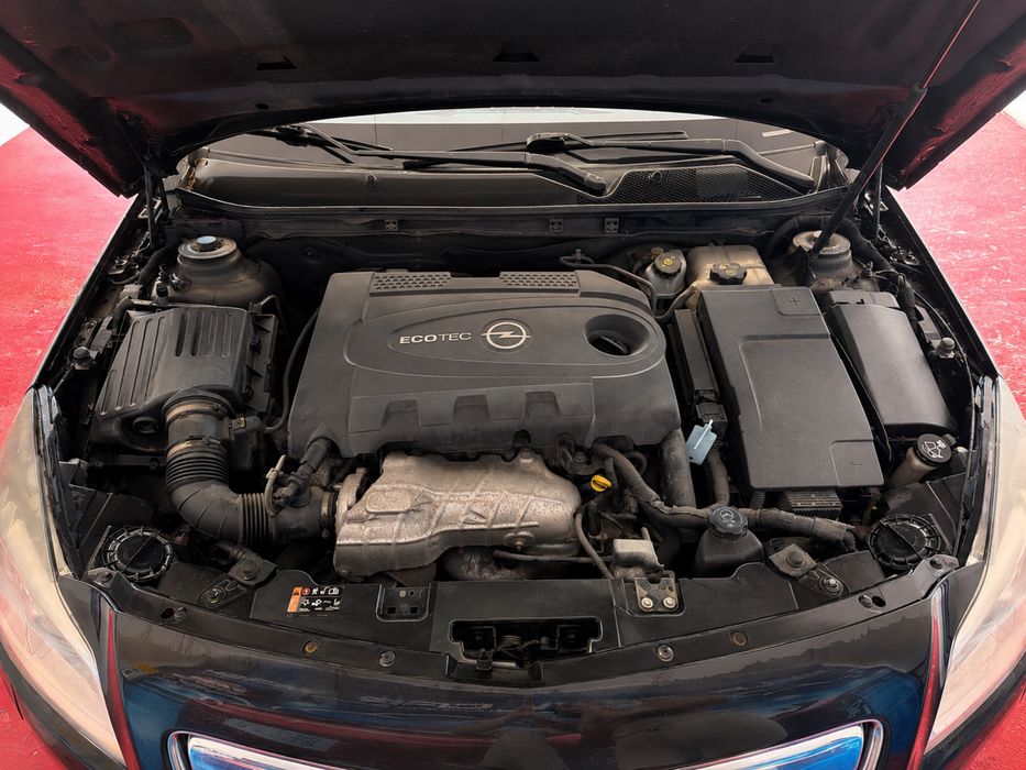 Opel Insignia 2011 2.0