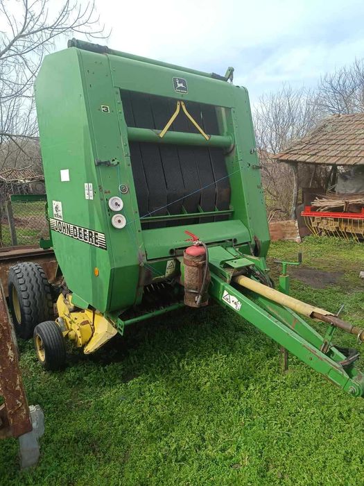 Продавам ролонна балеровачка John Deere 580 1997г.