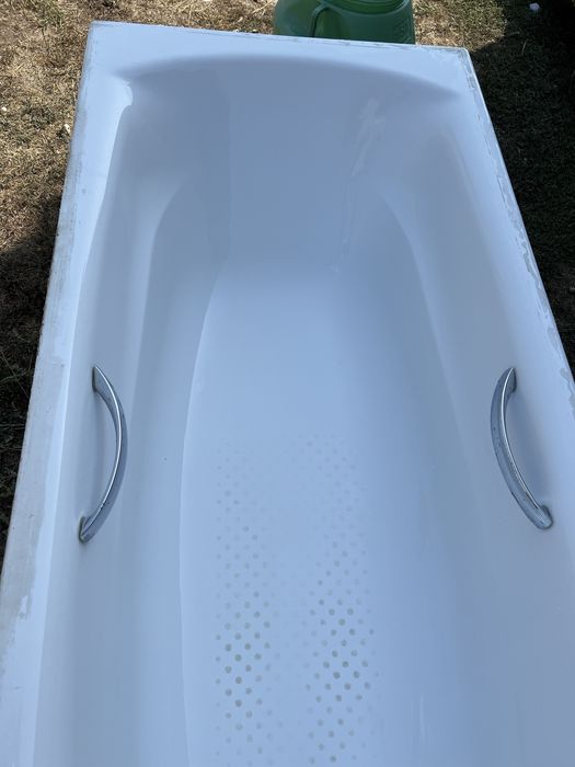 Продам ванну акрил