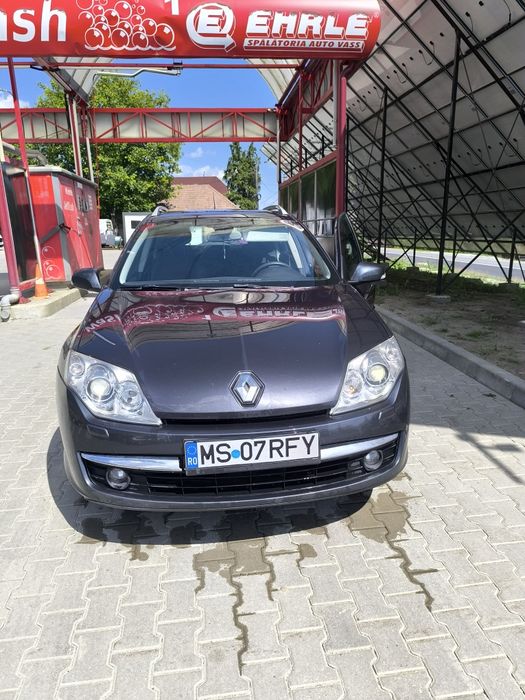 RENAULT Laguna