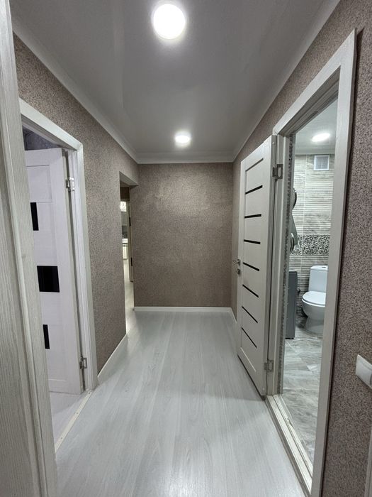 3 комн. квартира в 11 мкр-не