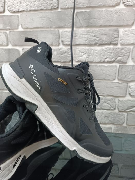 Оригинальные кроссы Columbia