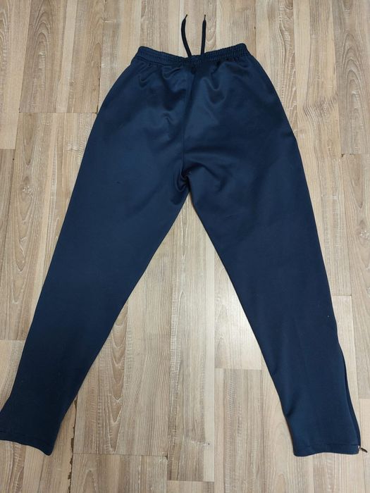 Paltalon jordani psg stare foarte bună