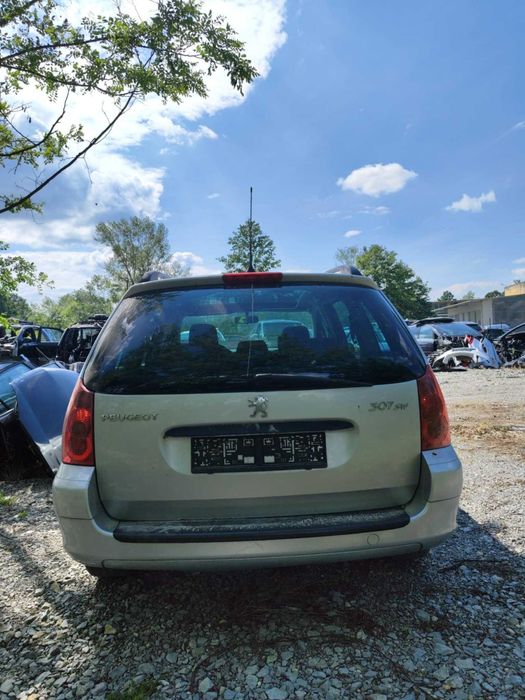 Peugeot 307 на части 2.0 HDI пежо 307