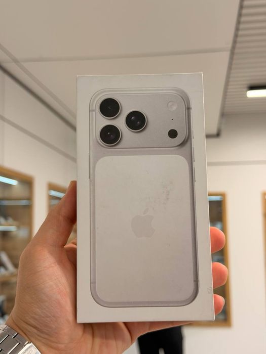 iPhone 17 Pro | 256 GB | NEW