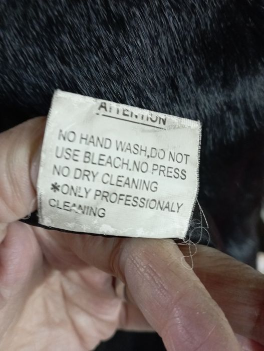 Продам шубу кролика размер 50-52