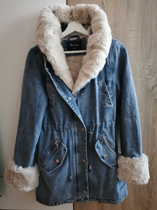 Продавам зимно яке