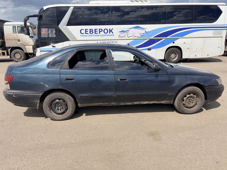 Тойота карина Е продам