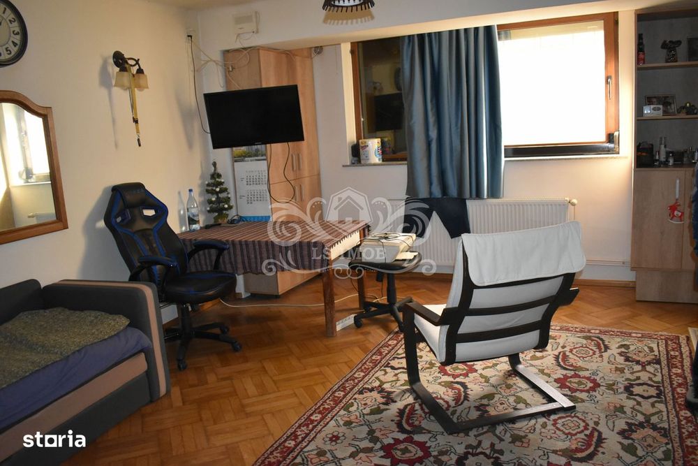 DE VANZARE apartament 2 camere Brasov-zona Cuza Voda — fotografia 1