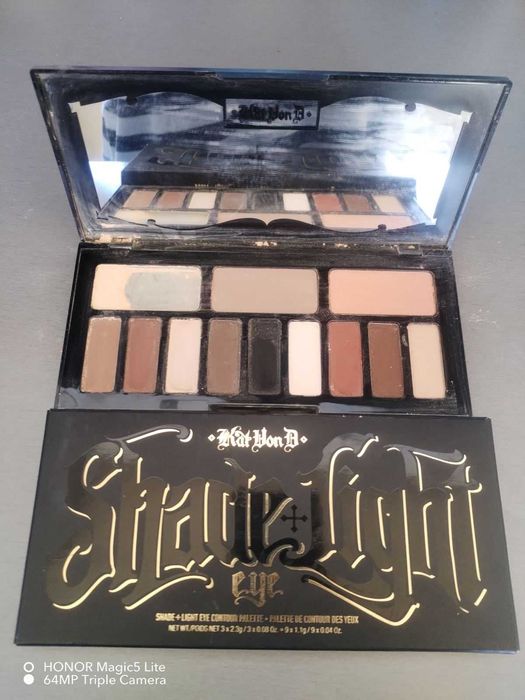 Kat Von D сенки за очи и очна линия