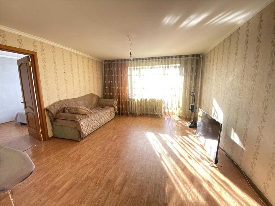 3х ком по Крылова.Лифт работает