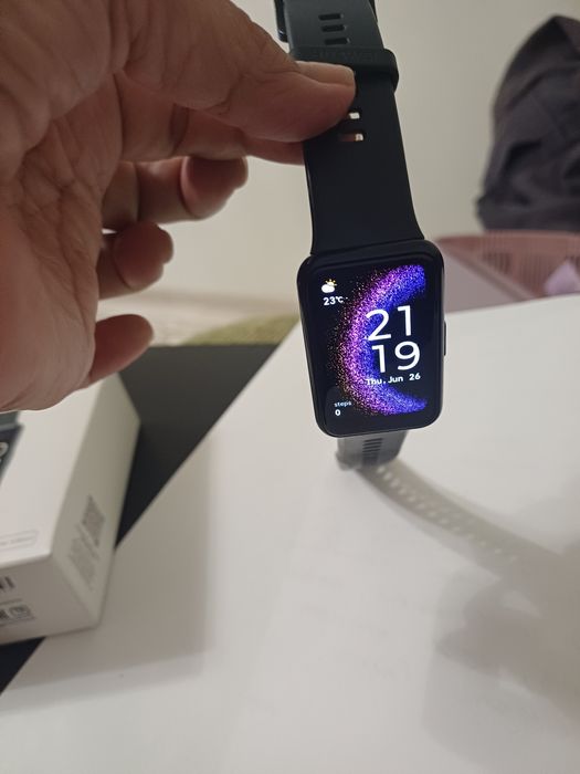 Умный браслет Huawei модель STA-B39