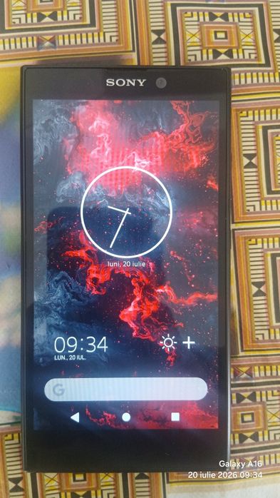 Vand telefon sony xperia L2