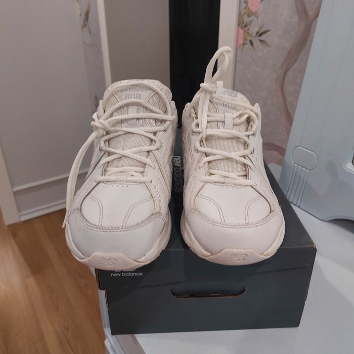 Кроссовки NEW BALANCE 608 .( оригинал) . US 11.