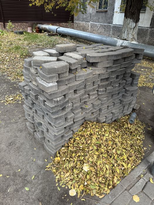 Продаю бу брусчатку